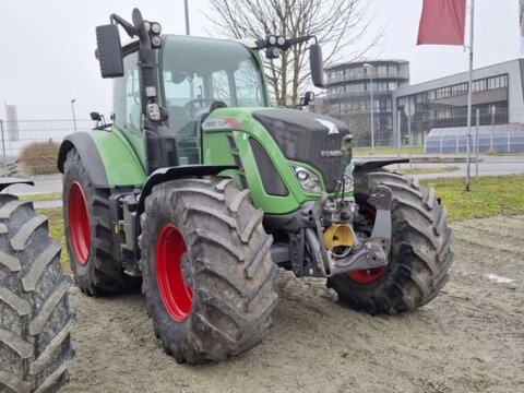 Fendt 724 VARIO S4 PROFI PLUS 3