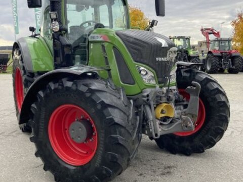 Fendt 724 VARIO S4 PROFI PLUS 3