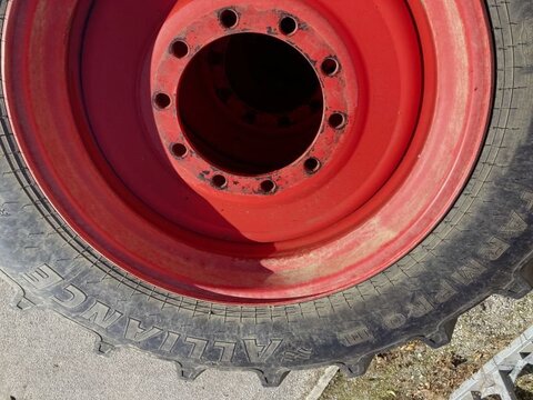 Alliance 420/85 R30 + 420/80 R46 3