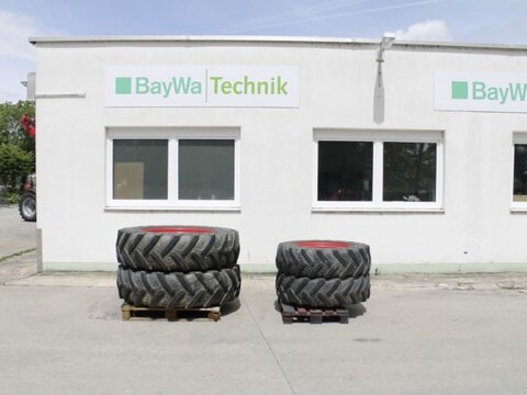 BKT 340/85 R28 + 420/85 R38
