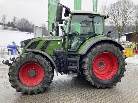 Fendt 516 VARIO S4 PROFI 3