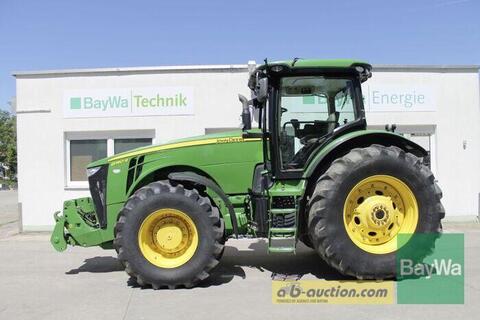 John Deere 8360R