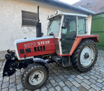 Steyr 8070