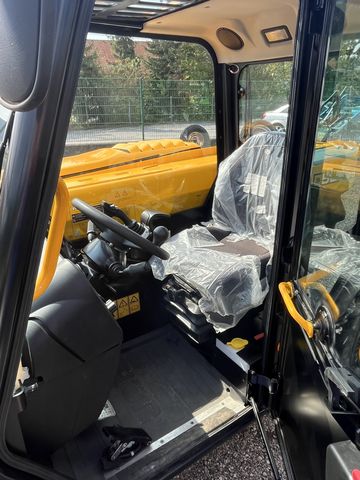 JCB Loadall 525-60