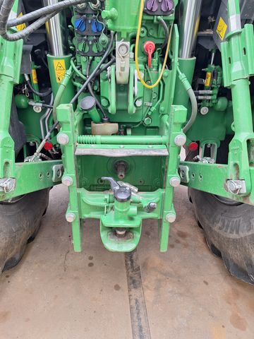 John Deere 6195R