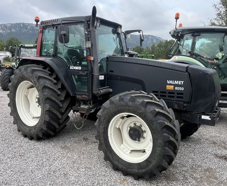 Valmet Valmet 8050