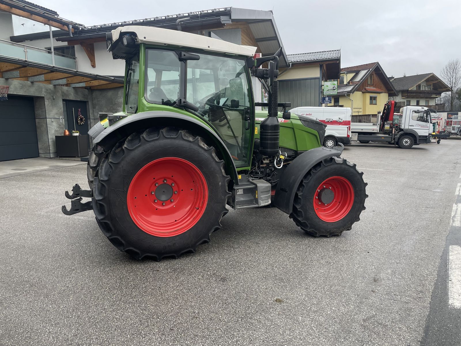 Fendt 211 Vario Power (Gen3) 3