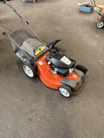 Husqvarna LC 353 AWD