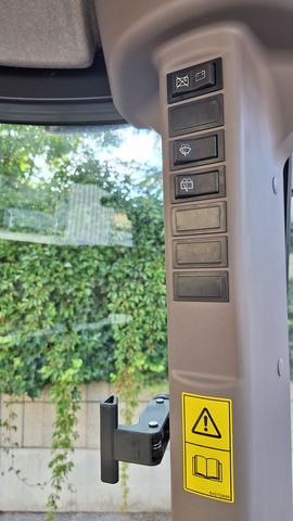 3489-2180091906278e0c9db252dd20882e5e-5981695