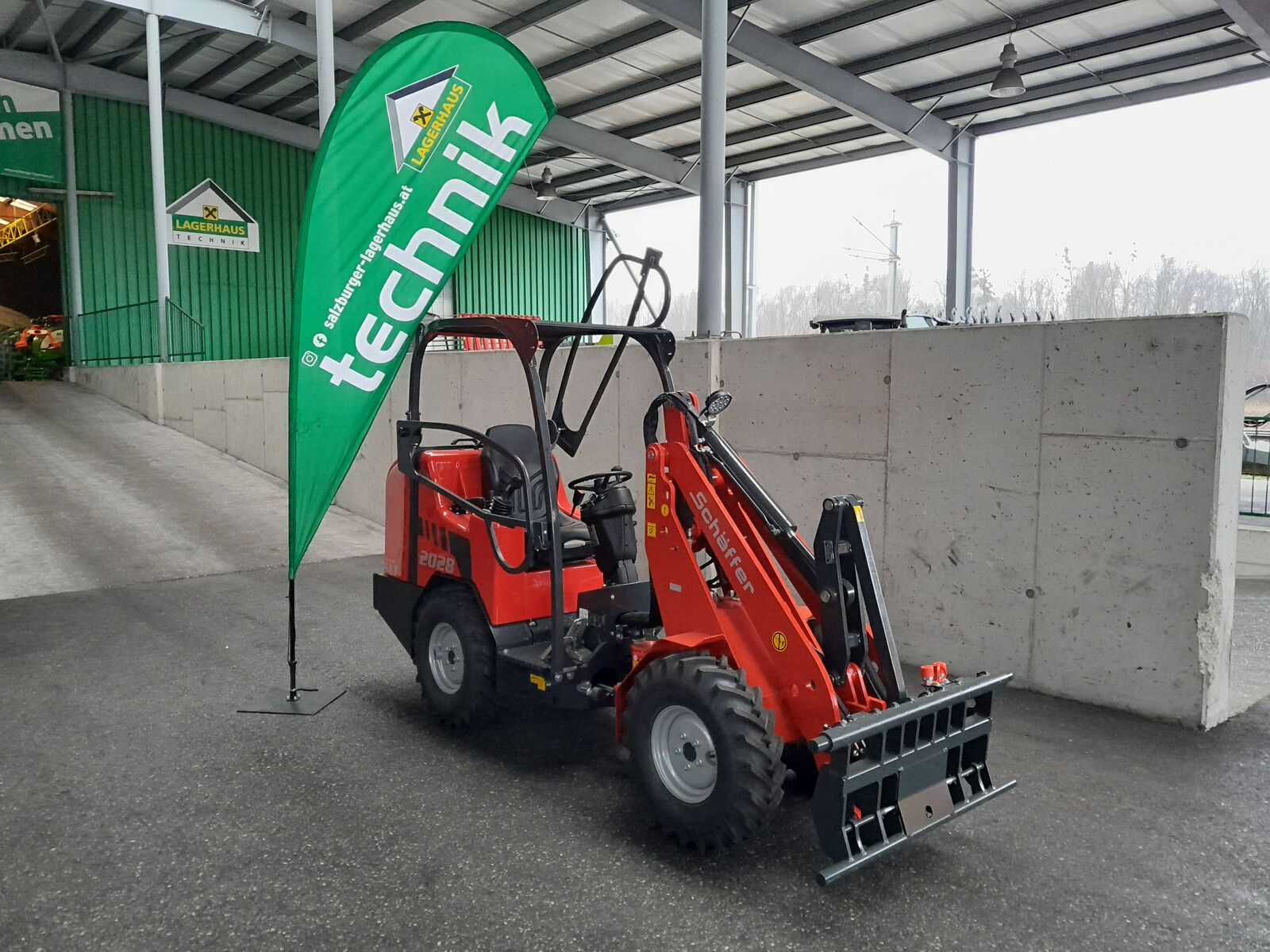 Schäffer Lader 2028 SLT 2