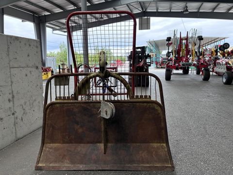 Holzknecht HS 306