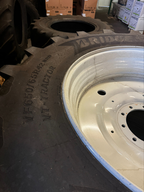 Bridgestone 650/65R42 für Steyr Absolut 6240 CVT