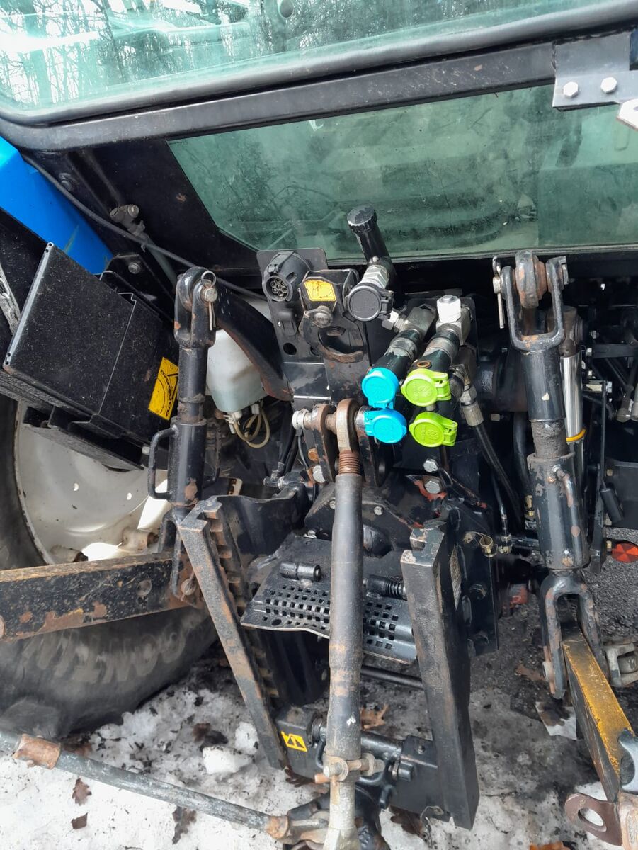 New Holland TL80 2