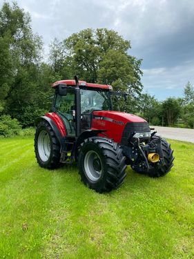 Case IH MXU 115 Basis