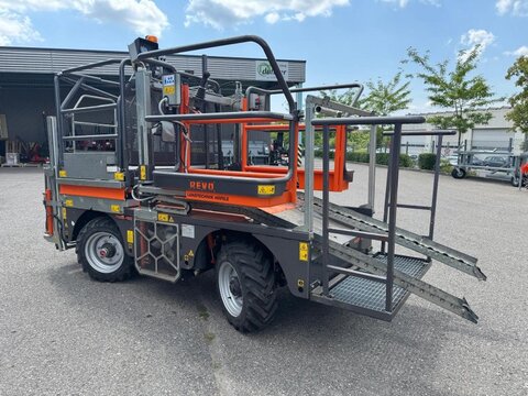 Sonstige PIUMA 4WD livellante - 18
