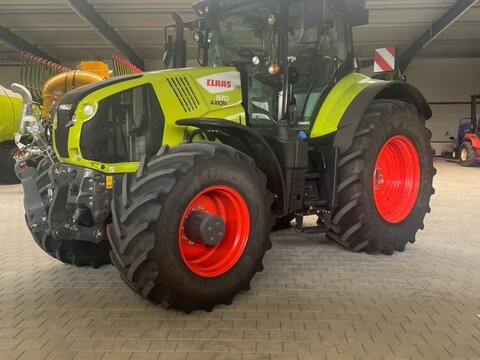 CLAAS Axion 870 CMATIC