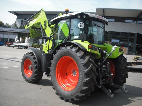 CLAAS Arion 420 Panoramic