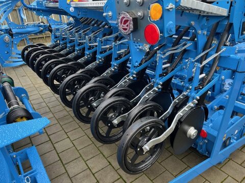 Lemken Zirkon 12/300 u. Saphir 9/300-150 3