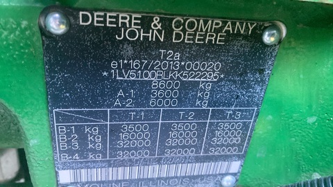 John Deere 5100R