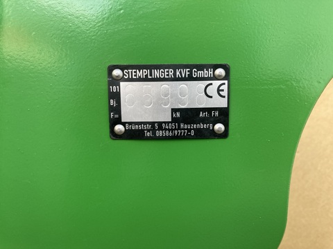 3508-4dec00a96d954f3a00979da85714b5ae-5721879