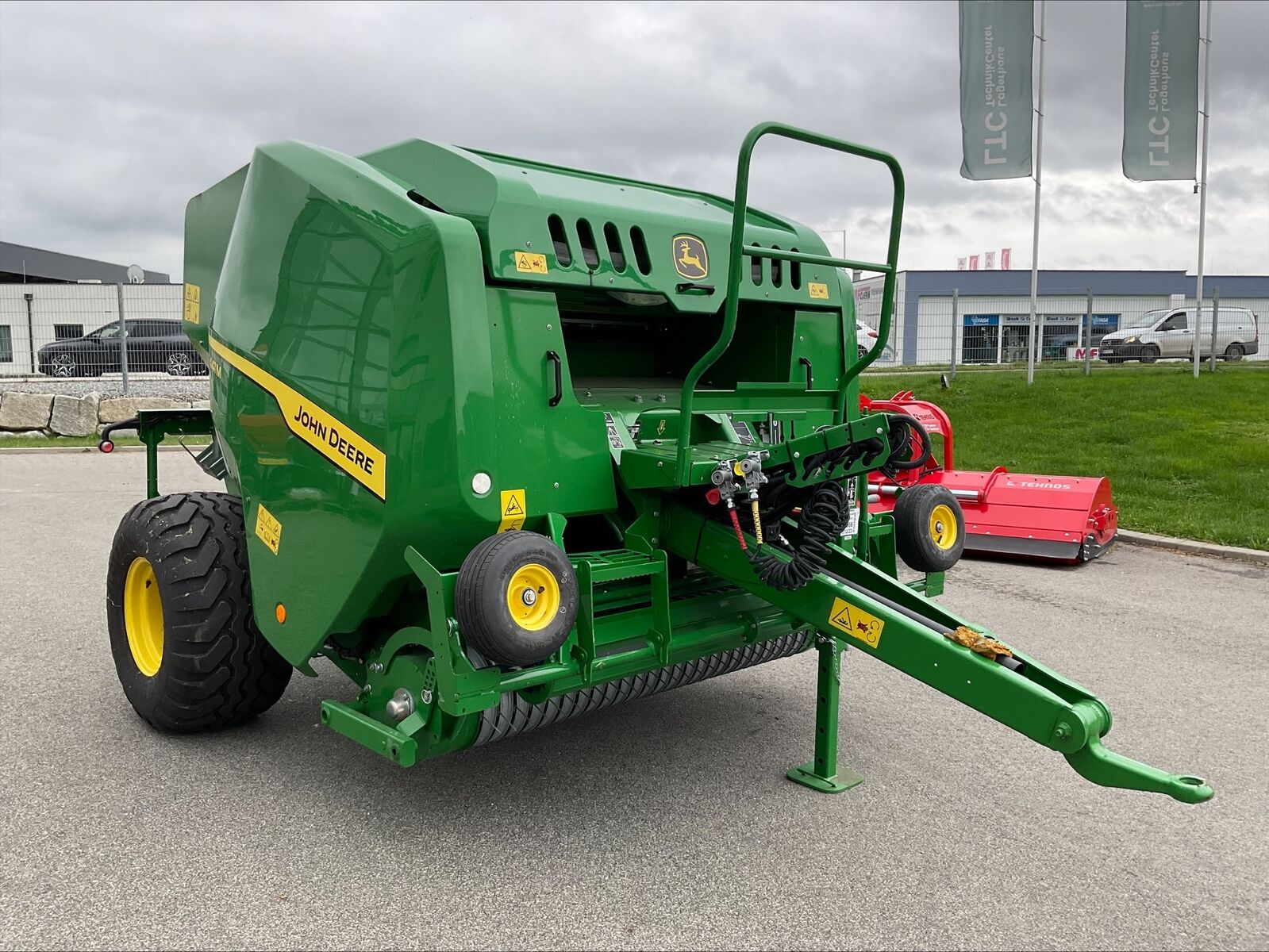 John Deere F 441 M Rundballenpresse 2
