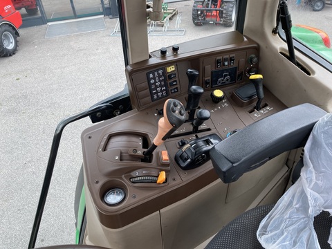 3508-a6200b36e607352578860272ed403b40-5260988
