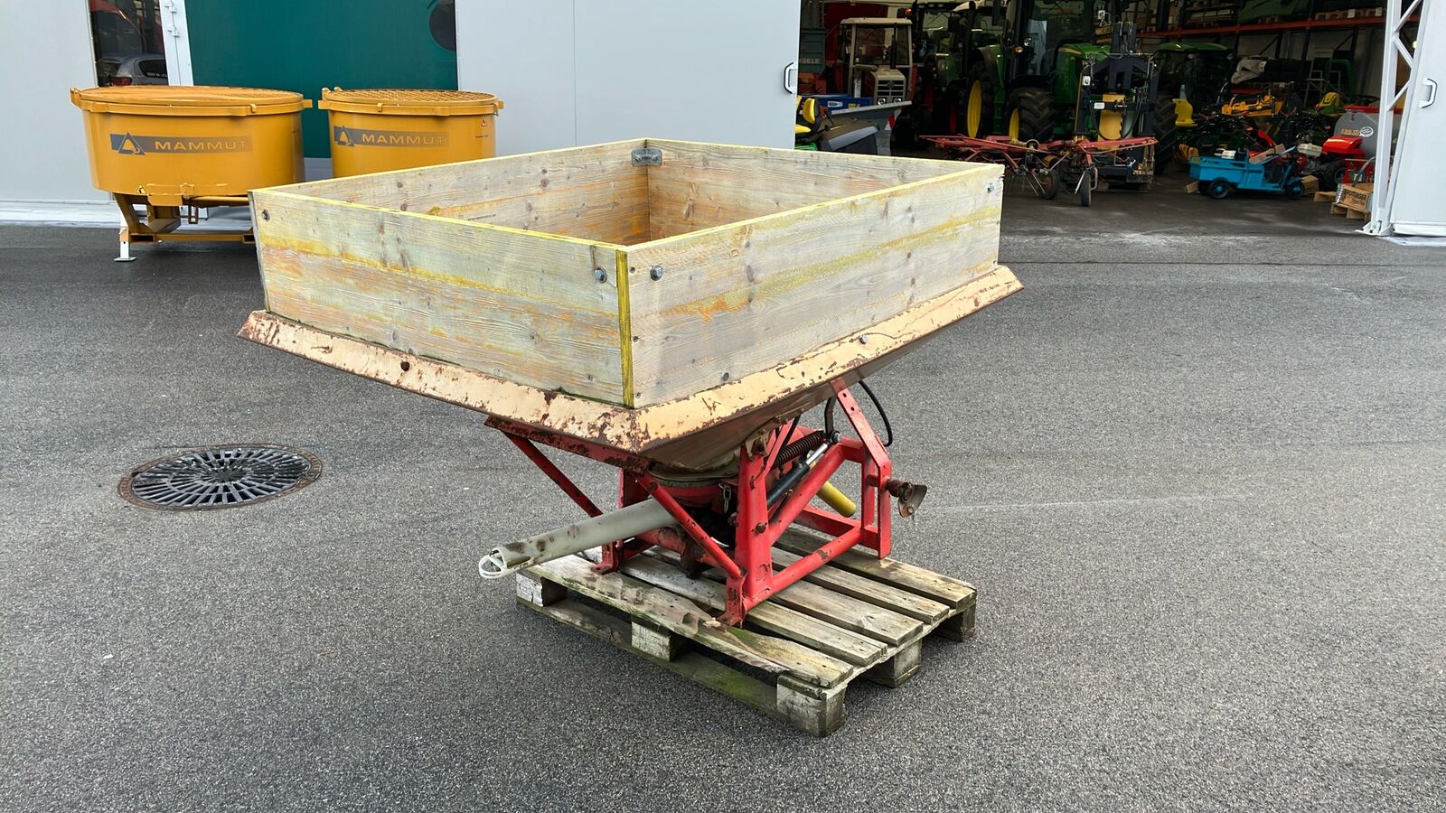 Vicon 500 L Pendelstreuer 3