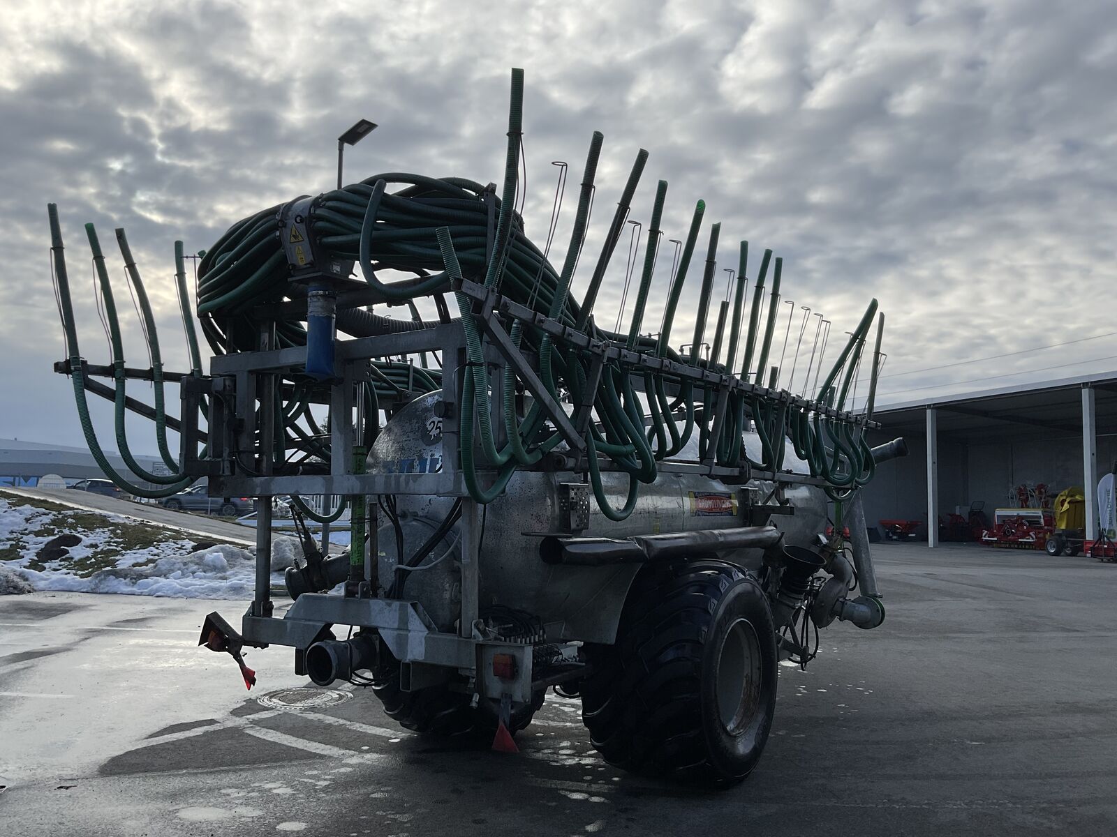 Bauer V 83 Güllefass 3