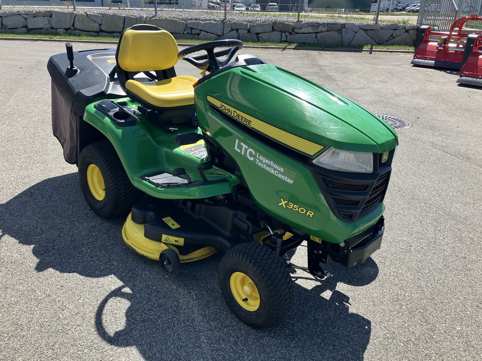 John Deere X 350R 2