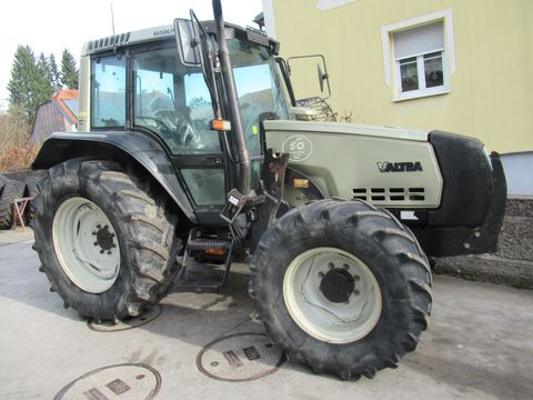 Valtra 6200
