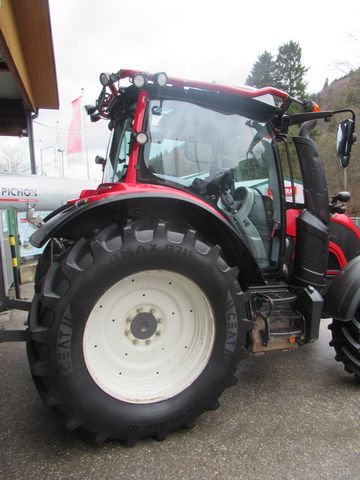 Valtra N134 (Stufe V)