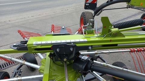 Claas Liner 2800 Trend