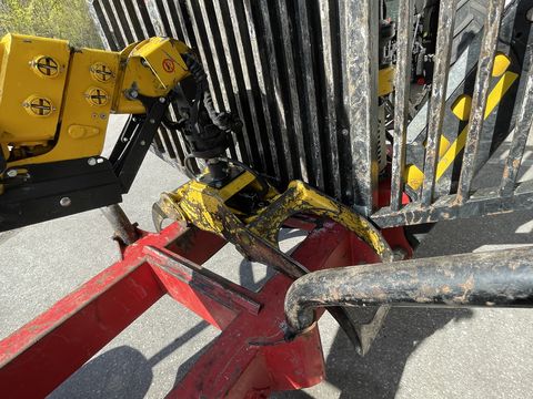 A. Moser MHD 14 + MKG Kran