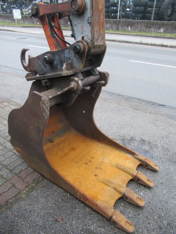 Hitachi ZAXIS 135 US