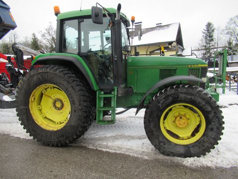 John Deere 6800