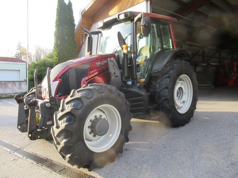 <strong>Valtra N163D</strong><br />