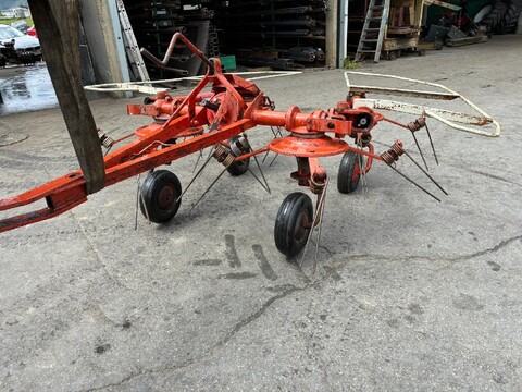 Kuhn GF 440