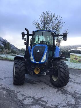 New Holland T 5.100