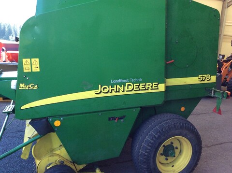 John Deere 578