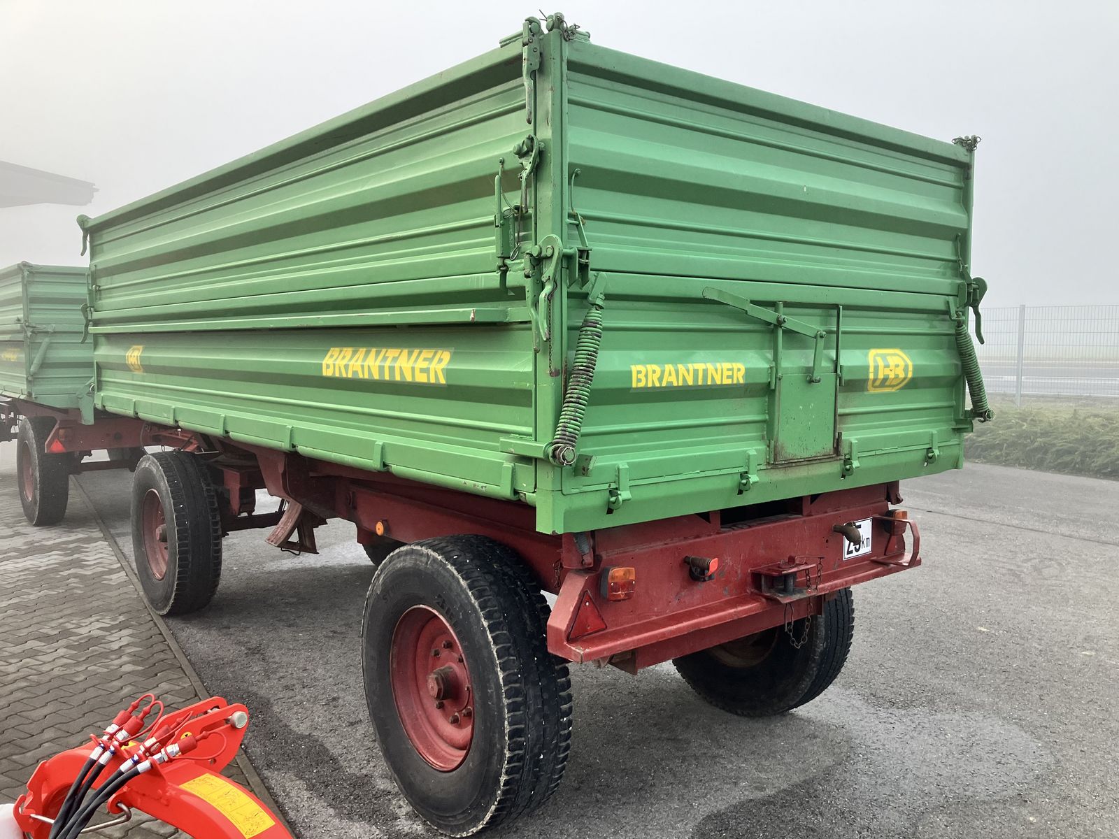 Brantner 2-Achs 3-Seiten Hochkipper 2