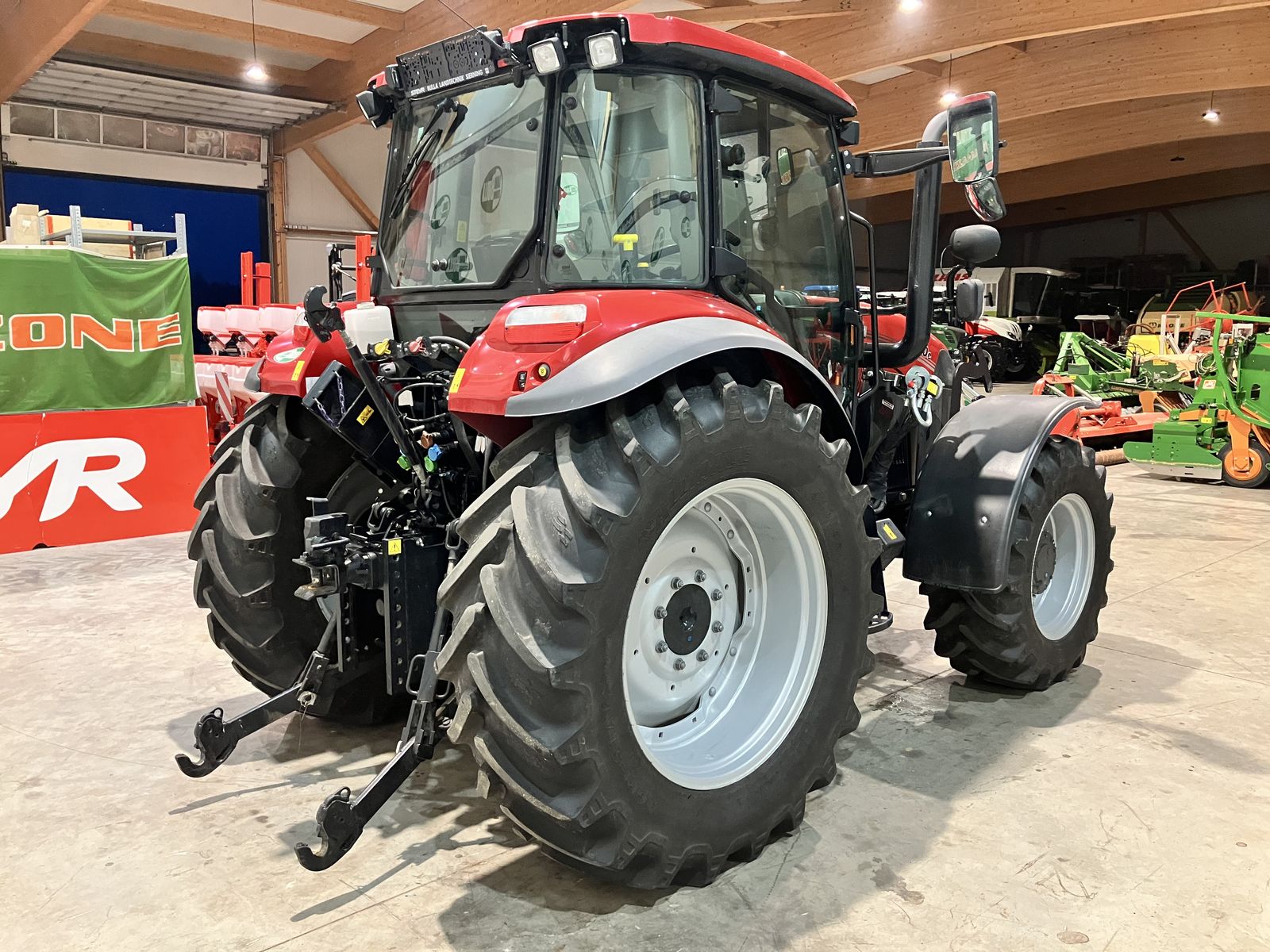 Case IH Farmall 100 C 3