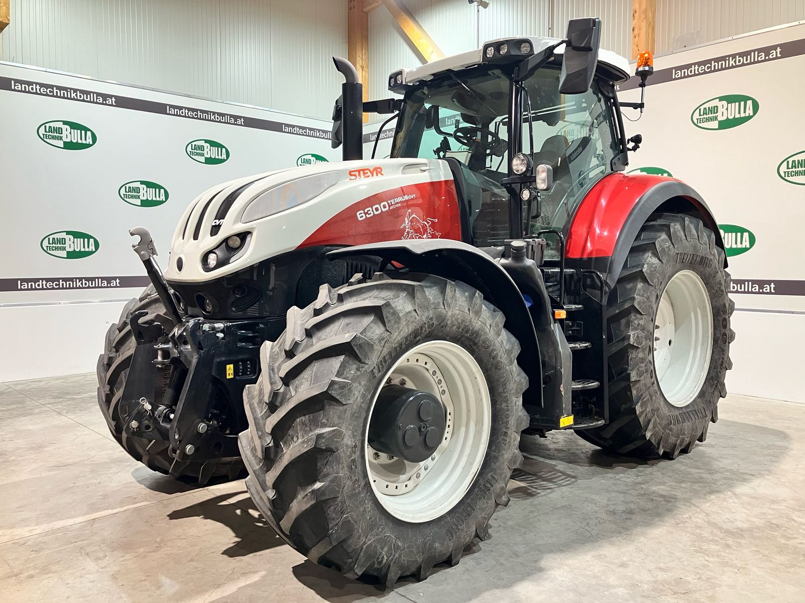 Steyr 6300 Terrus CVT (Stage V) 1