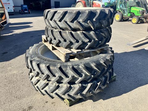 BKT 270/95 R46 zu Steyr MT