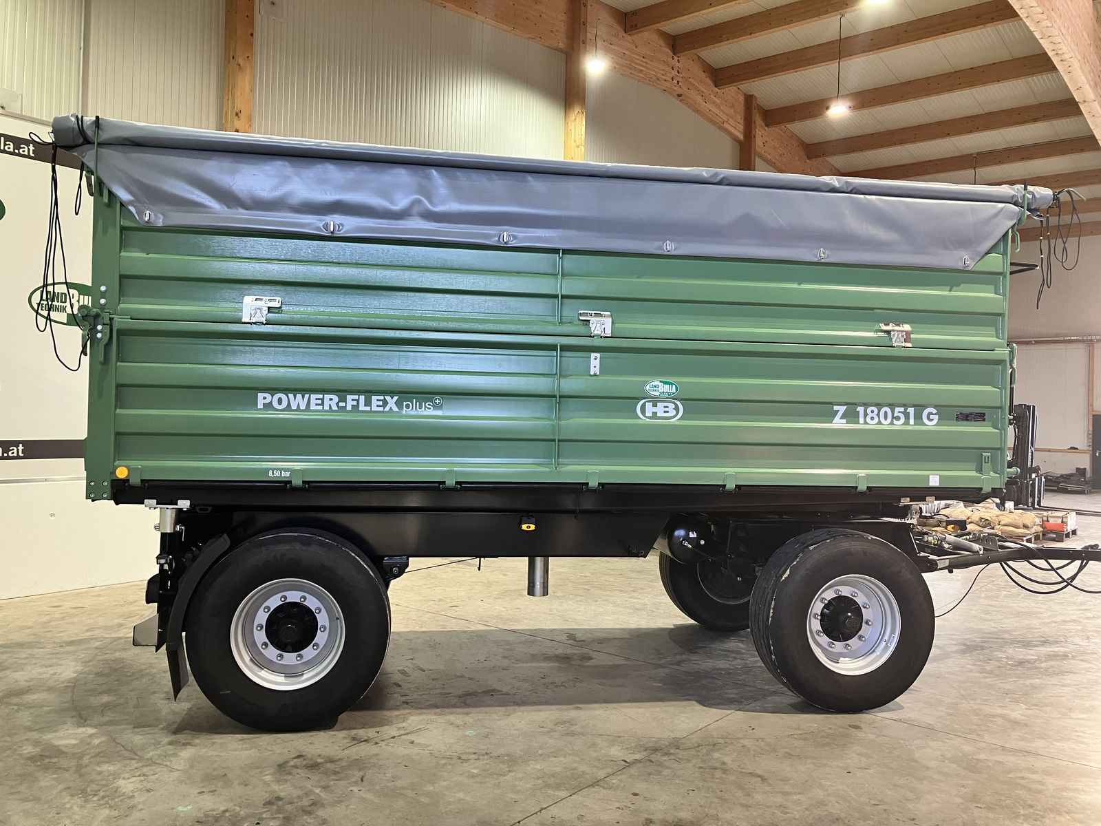 Brantner Z 18051 G mit Plane 3