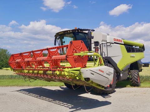 Claas Lexion 5400