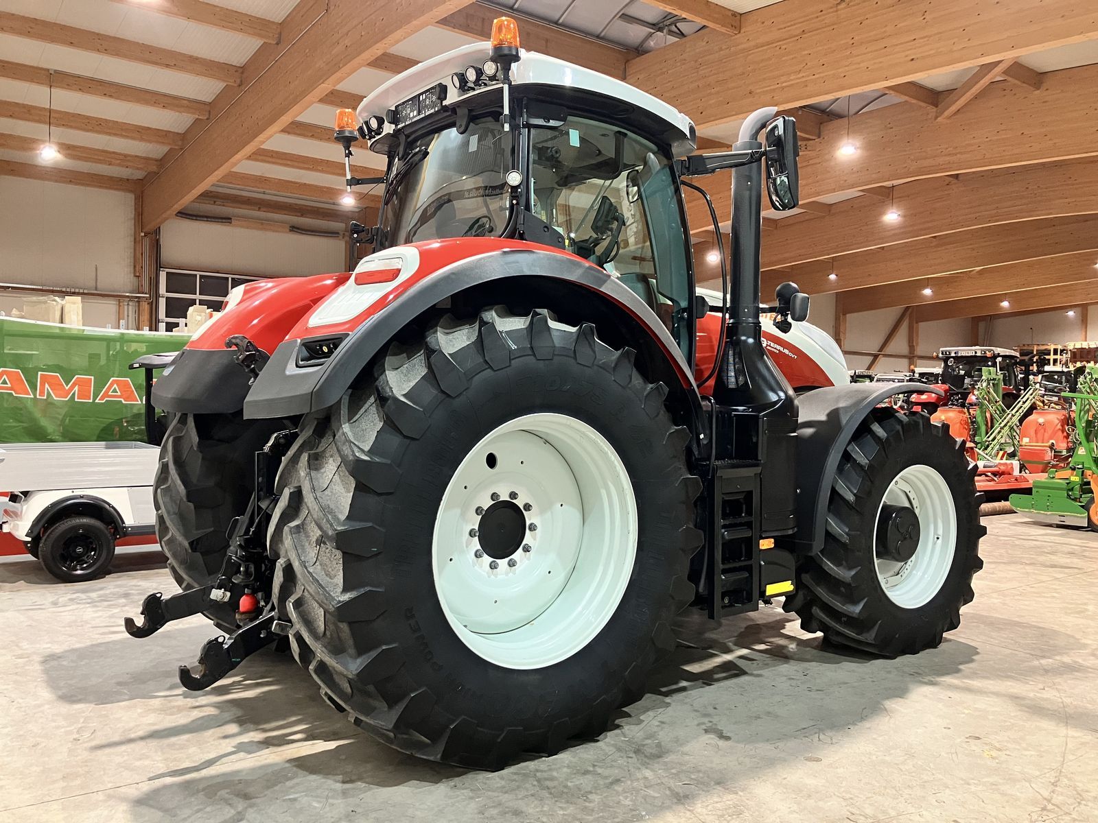 Steyr 6300 Terrus CVT (Stage V) 3