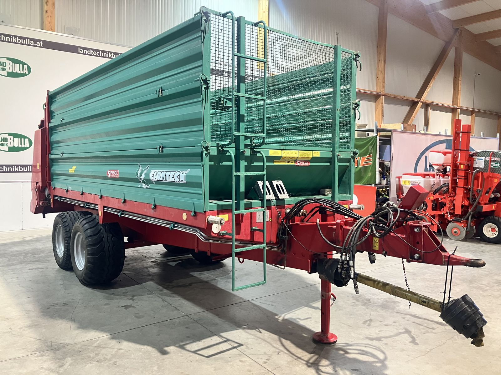 Farmtech Superfex 800 2