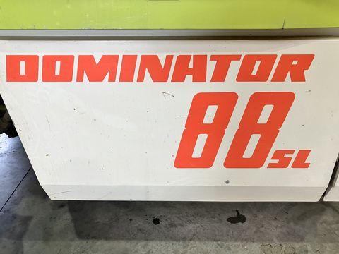 Claas Dominator 88 SL