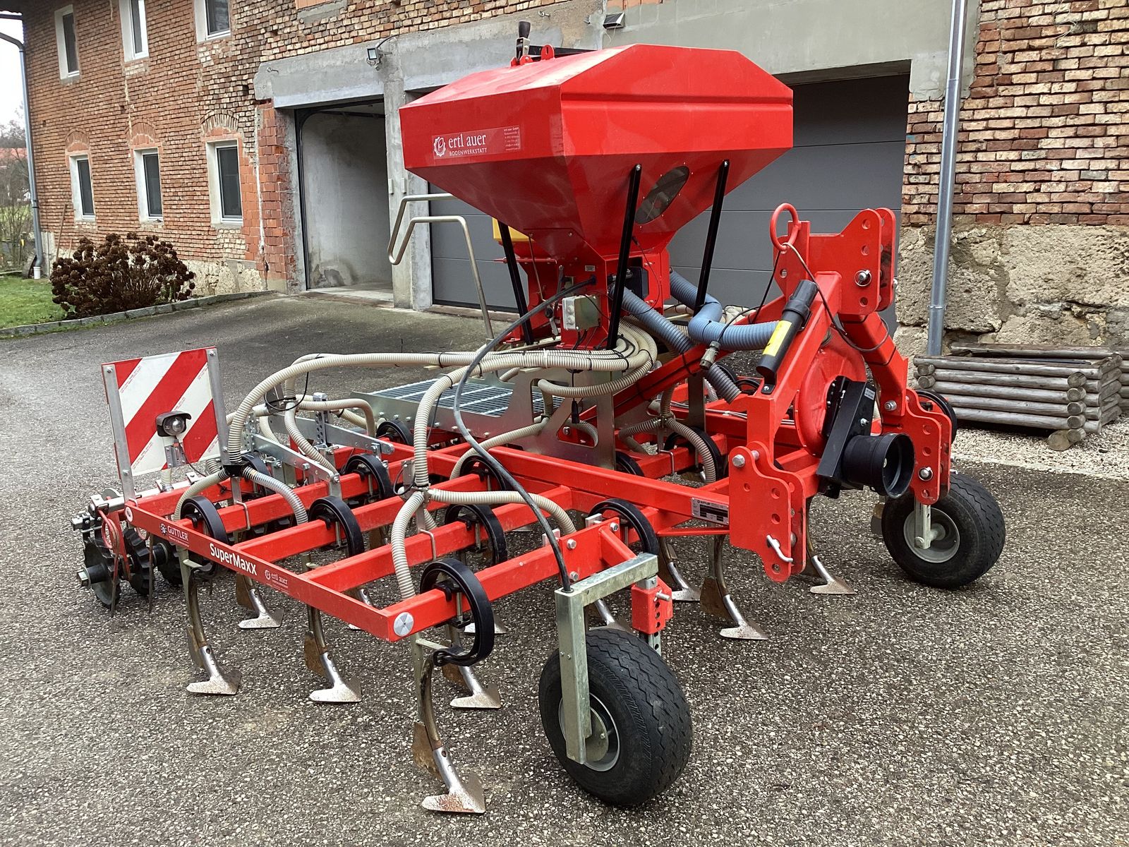 Güttler Super Maxx 30-5 Zinkensämaschine 2