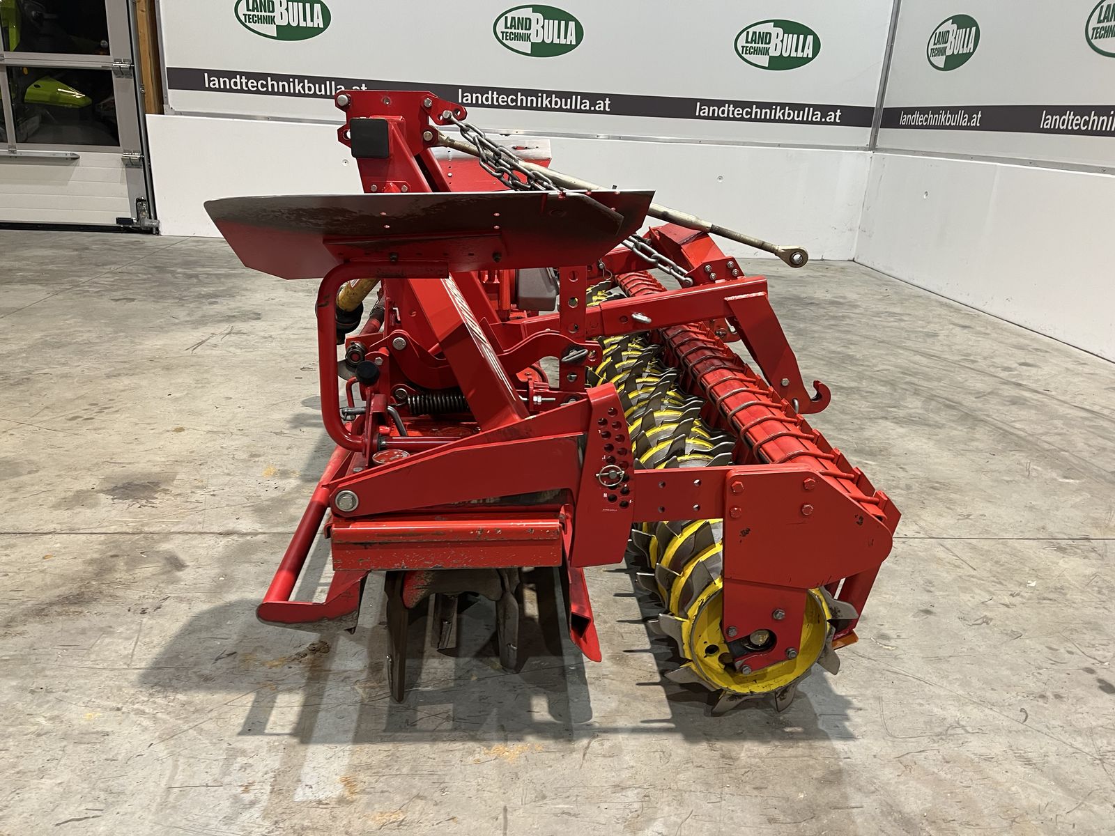 Lely 300-35 mit Zahnpackerwalze 2